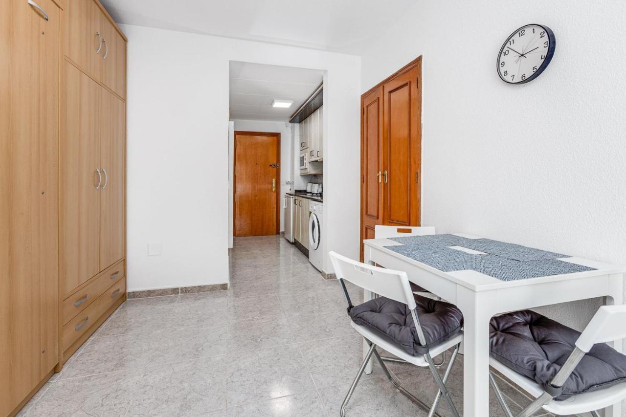 Del Cura-Monserat Lägenhet Torrevieja Exteriör bild
